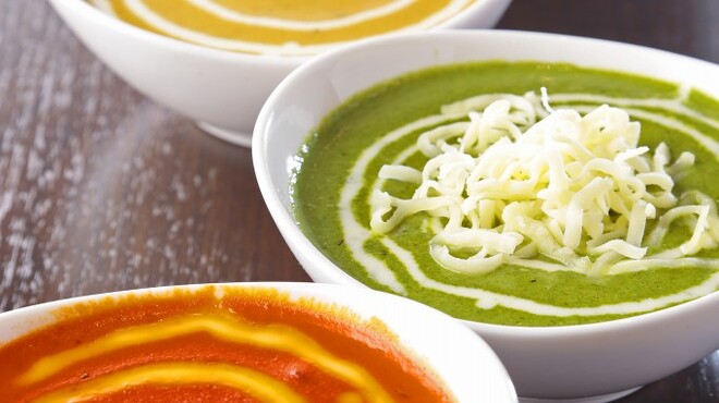 ジョティ - 料理写真:カレーのベースは４種類！具材もお選び頂けます☆