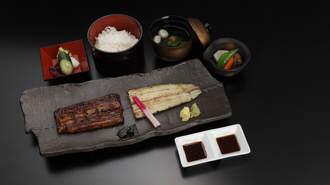 うなぎ 徳 - メイン写真: