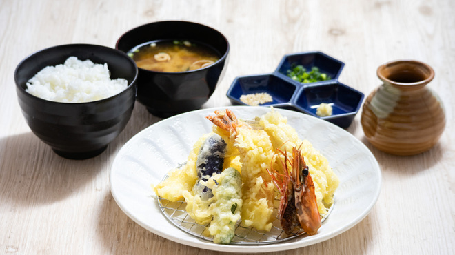 Tempura To Tenobe Soumen Asayama - メイン写真: