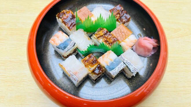Sushi Tora - メイン写真: