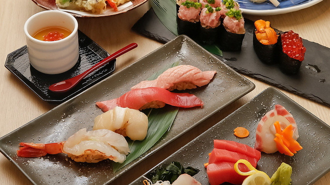 超速鮮魚寿司 羽田市場 - メイン写真: