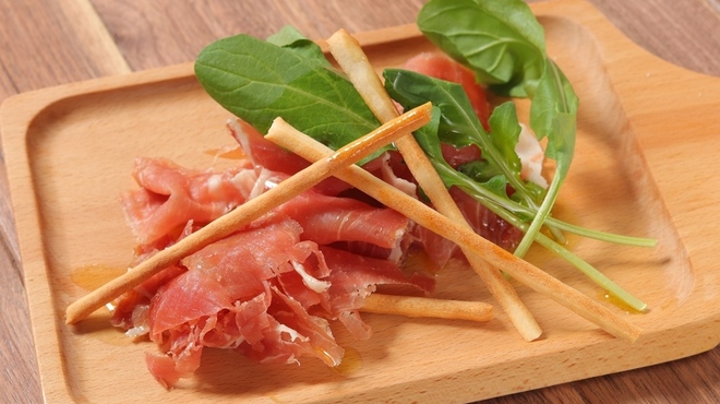 本格ナポリピッツァ ニューキッチンイロハ - メイン写真: