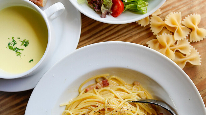 カフェ ラ・ボエム - メイン写真: