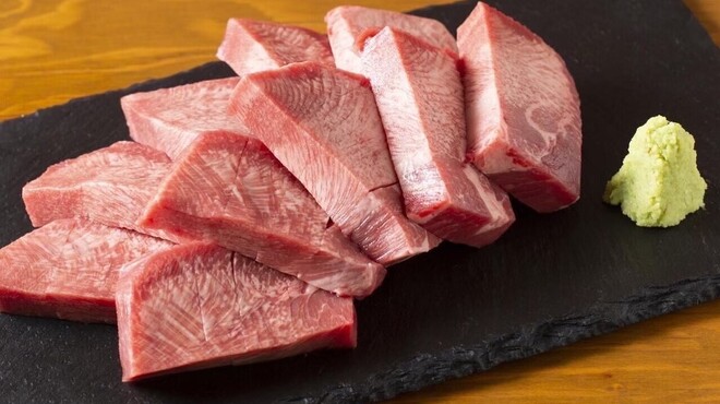 焼肉ひだや - メイン写真: