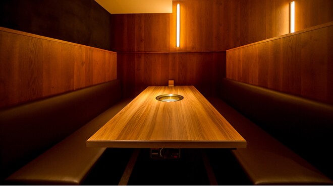 焼肉黒丸 - メイン写真: