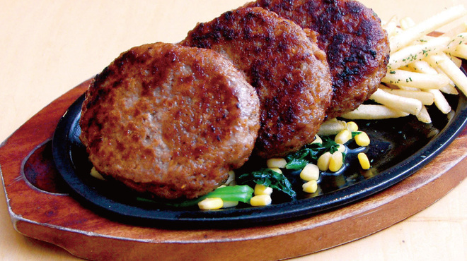 洋食キッチン シャトー - 料理写真: