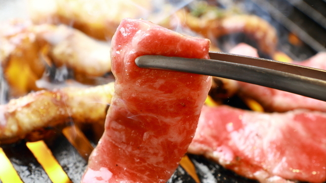 炭火焼肉じゃけぇ - メイン写真: