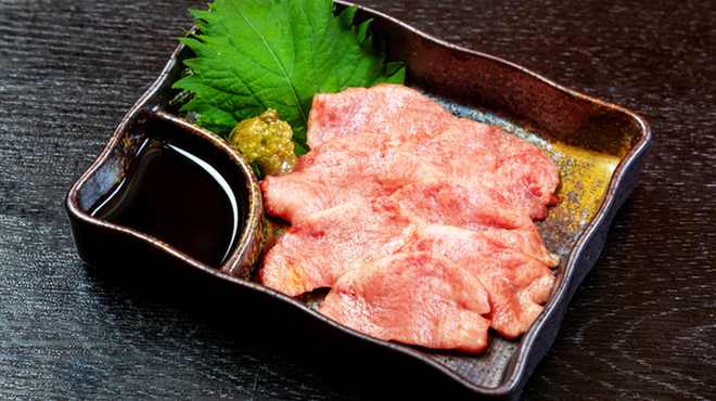 Tanshabu Nabe To Yakiniku No Mise Koizumi - メイン写真: