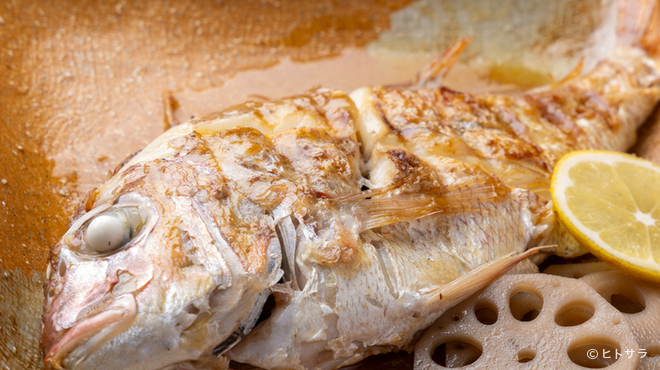 Motsunabe Heiwaya - 料理写真:旬魚を使った逸品。“おまかせ”もオススメな『焼魚』