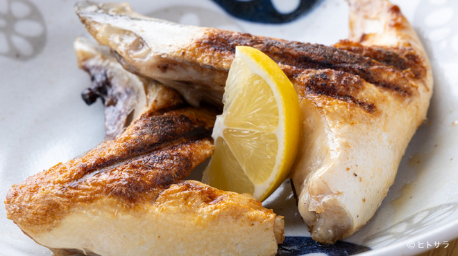 もつ鍋 平和家 - 料理写真:旬魚を使った逸品。“おまかせ”もオススメな『本日の焼き魚』