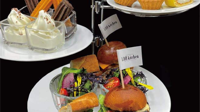 LDH kitchen THE TOKYO HANEDA - メイン写真: