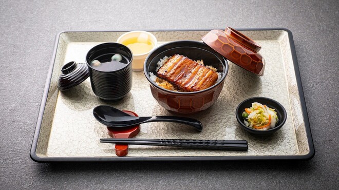 うなぎ処美味美 - 料理写真: