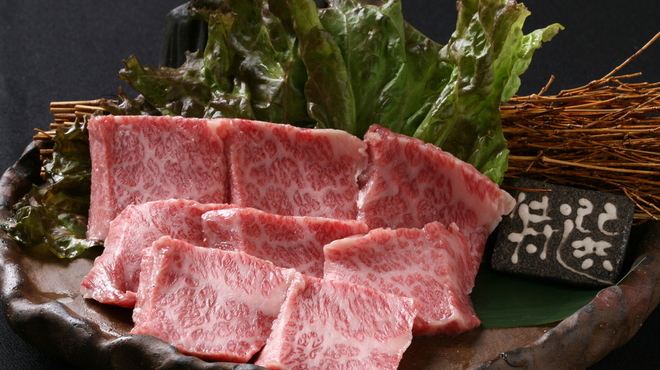 溶岩焼薩摩屋 - 料理写真:新鮮な黒毛和牛の旨みをご堪能ください。