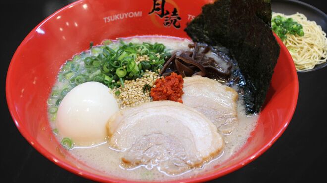 Tonkotsu Ramen Tsukuyomi - メイン写真: