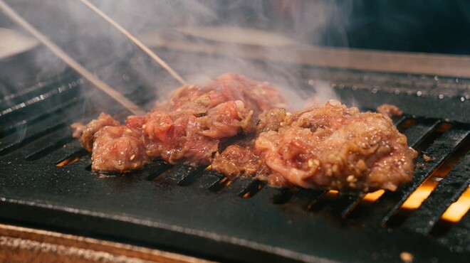 焼肉家 かずちゃん - メイン写真: