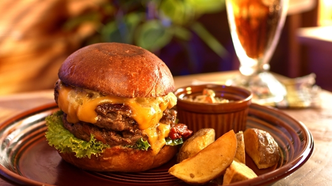 SUNLIT BURGER - メイン写真: