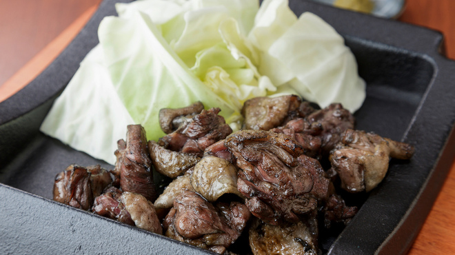 バラ焼き専門店炭火焼鳥わだち - メイン写真: