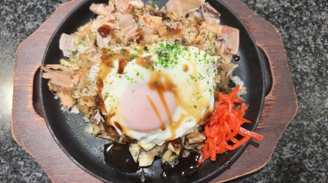 Kitashinchi Okonomiyaki Teppanyaki Uisutaria - メイン写真: