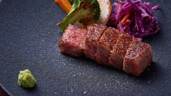 鉄板焼さざん - メイン写真: