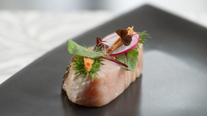 ビストロ 銀 - 料理写真:鰤のコンフィ