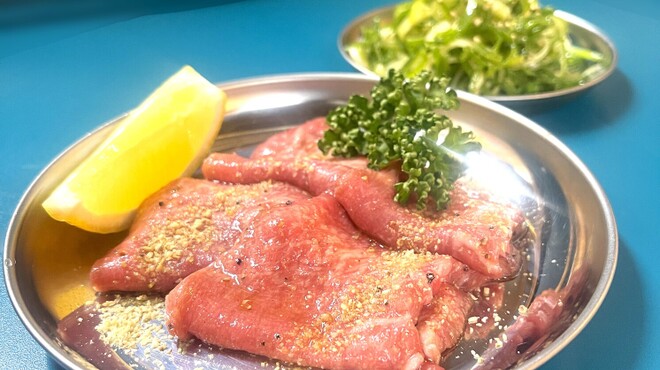 Taishuu Yakiniku Sakaba Maun - メイン写真: