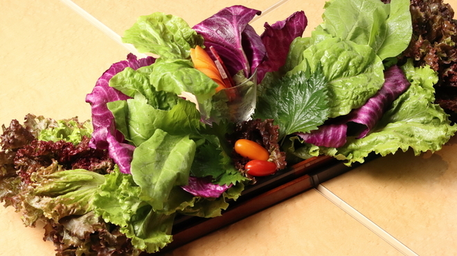 サムギョプサルと韓国料理 ツツムサンパ - メイン写真: