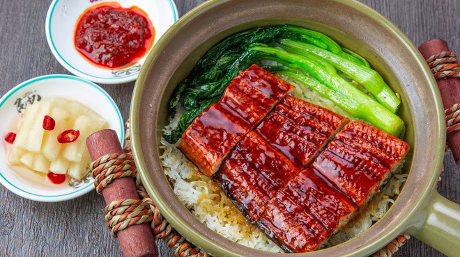 民記煲仔飯 - メイン写真: