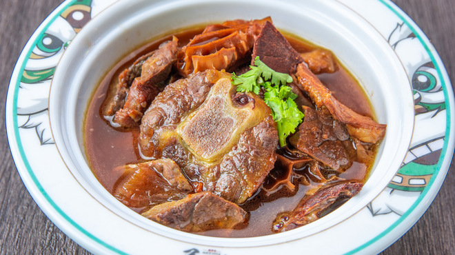 民記煲仔飯 - メイン写真: