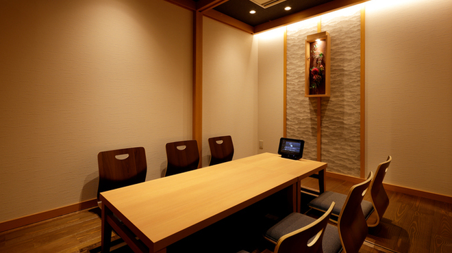 黒毛和牛ひつまぶしと創作割烹 雅じゃぽ - メイン写真: