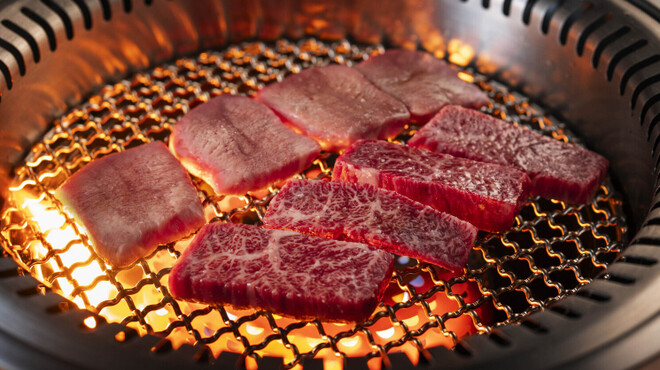 焼肉古今 - メイン写真: