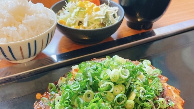 Okonomiyaki Teppanyaki Tekojiman - メイン写真: