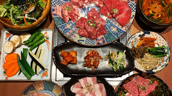 Tsukishima Yakiniku Rokunobu - メイン写真: