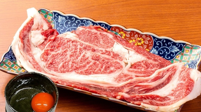 Yakiniku Taishuusakaba Shin Nikuyakiya - メイン写真: