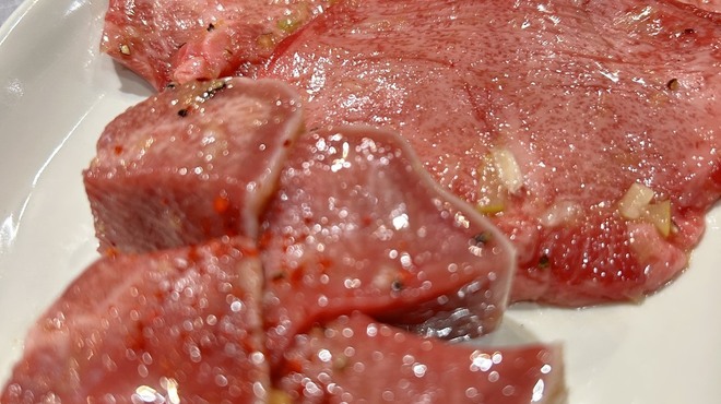 焼肉ホルモン 亀萬 - メイン写真: