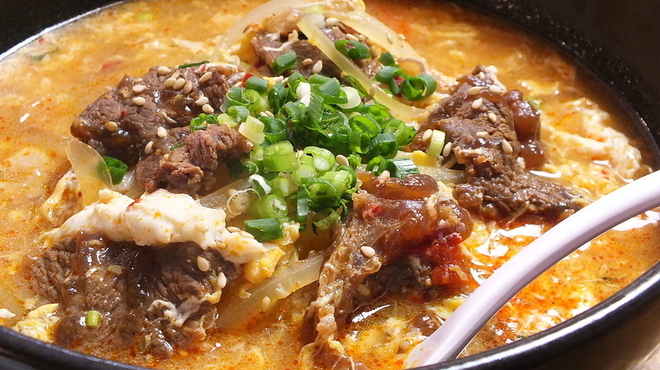 美味しい赤身と最高級ホルモン スーパーホルモン - メイン写真: