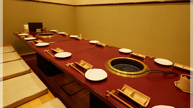 新東京焼肉 遊心 - メイン写真: