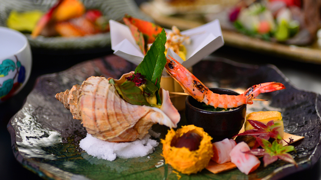 箱根 花紋 - メイン写真: