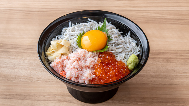 まぐろ屋ゑびす - 料理写真:
