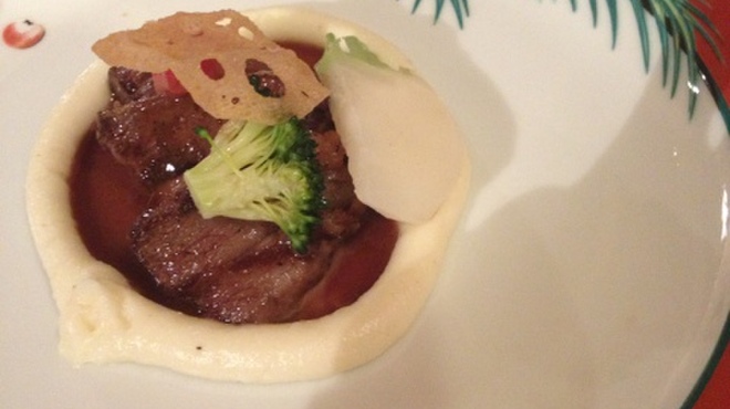 レストラン イゾラベラ - 料理写真:肉料理