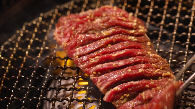 飛騨牛焼肉 牛ざんまい - メイン写真: