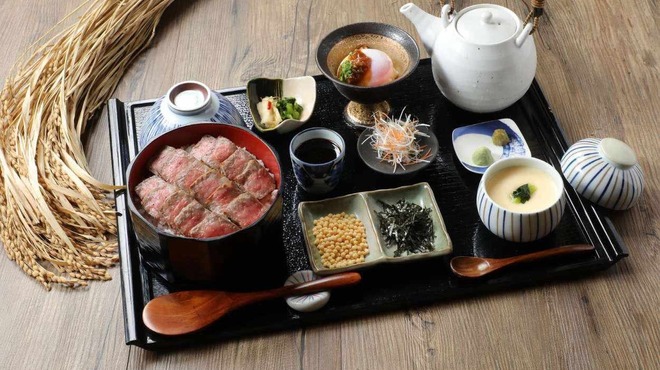 隠れ家つつじ - メイン写真: