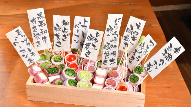 博多名物野菜巻き串と焼鳥 鳥々々 - メイン写真: