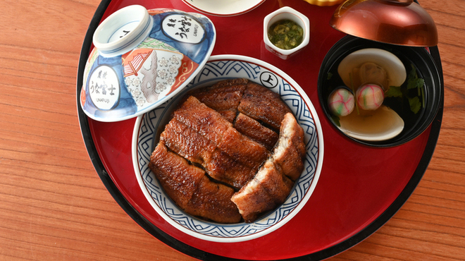 炭焼うな富士 - メイン写真: