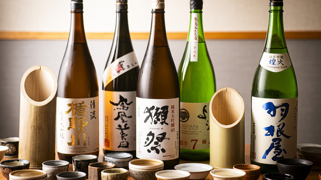 本町 地酒や わだち - メイン写真: