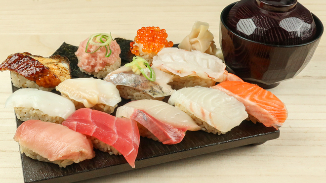 Sushi Sake Sakanasugitama - 料理写真: