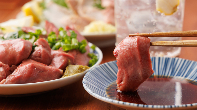 新宿焼肉芝浦ホルモン - メイン写真: