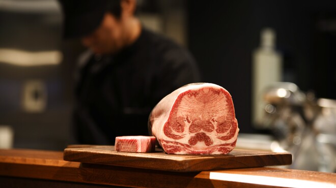 熟成焼肉 マルニク - メイン写真: