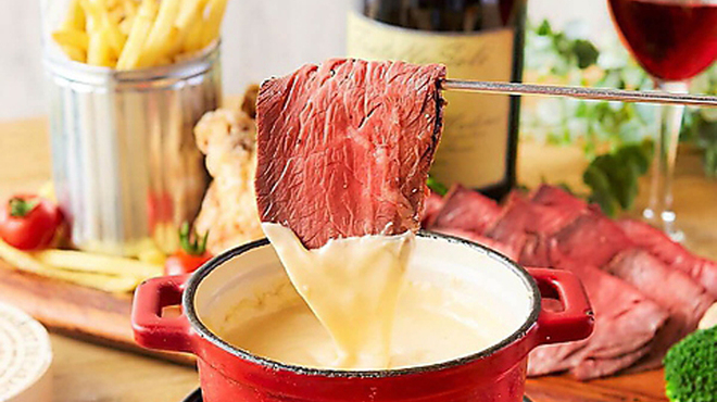 お肉の食べ放題専門店 個室 グリル＆バル 新宿本店 - メイン写真: