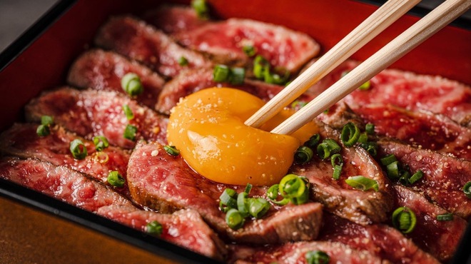 焼肉 赤坂 えいとまん - メイン写真:
