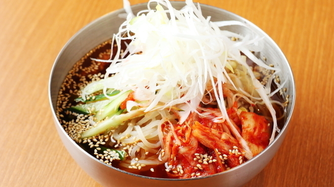 大衆焼肉酒場 焼肉ホルモン 十番 - メイン写真:十番冷麺